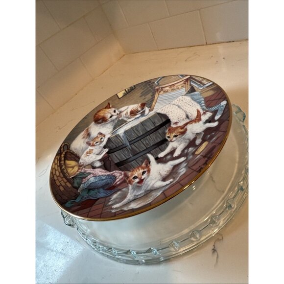 Country Kitties By Gre Gerardi “All Washed Up” Collectors Plate - Picture 3 of 15